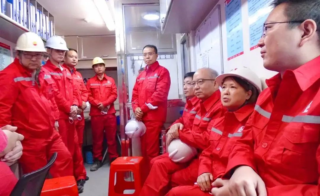 情系員工到一線,傳遞關懷暖人心(圖3) 情系員工到一線,傳遞關懷暖人心(圖3)