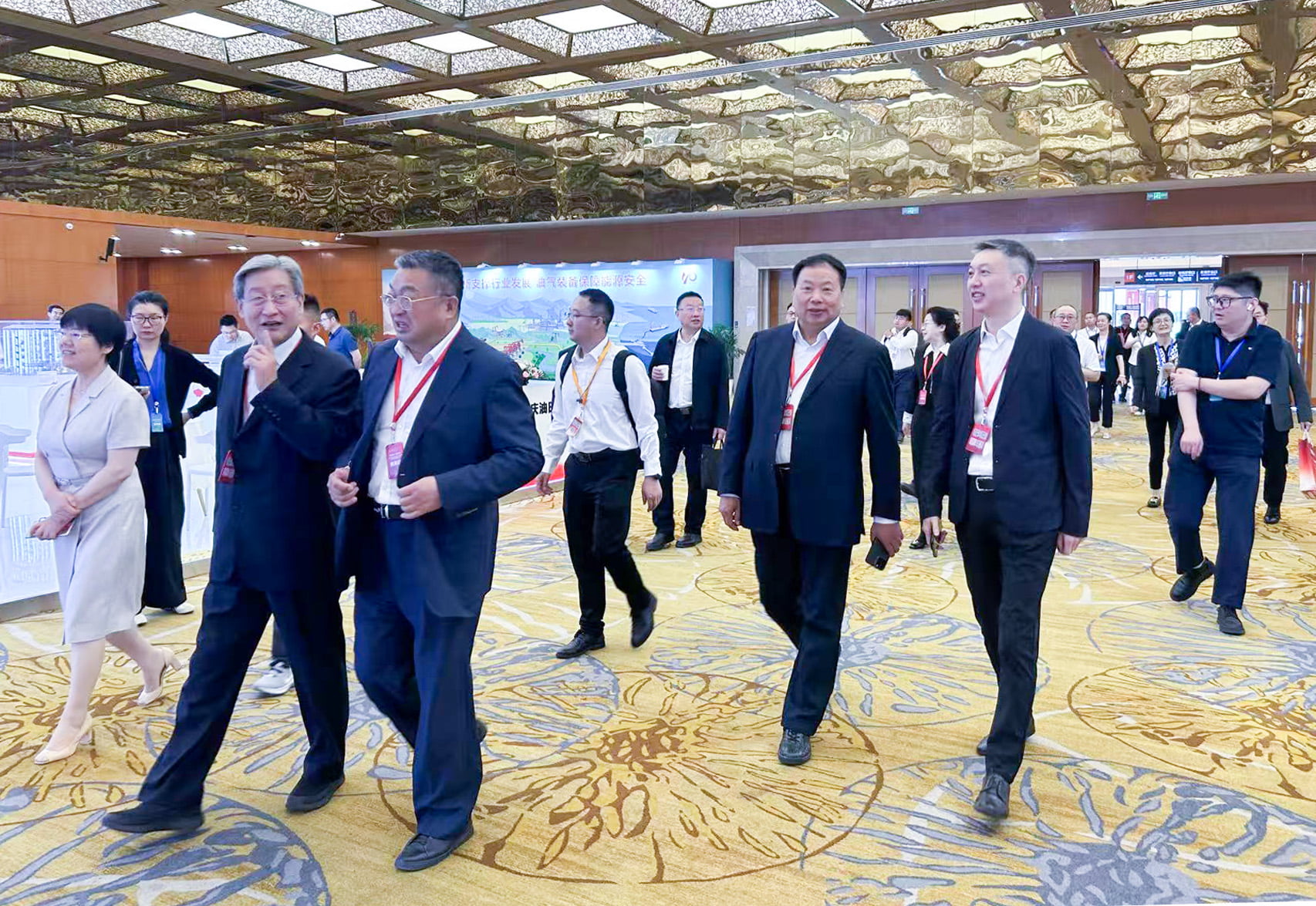 創新引領、科技強機——神開參加第四屆石油石化裝備產業科技大會暨科技創新成果展覽會(圖5) 創新引領、科技強機——神開參加第四屆石油石化裝備產業科技大會暨科技創新成果展覽會(圖5)