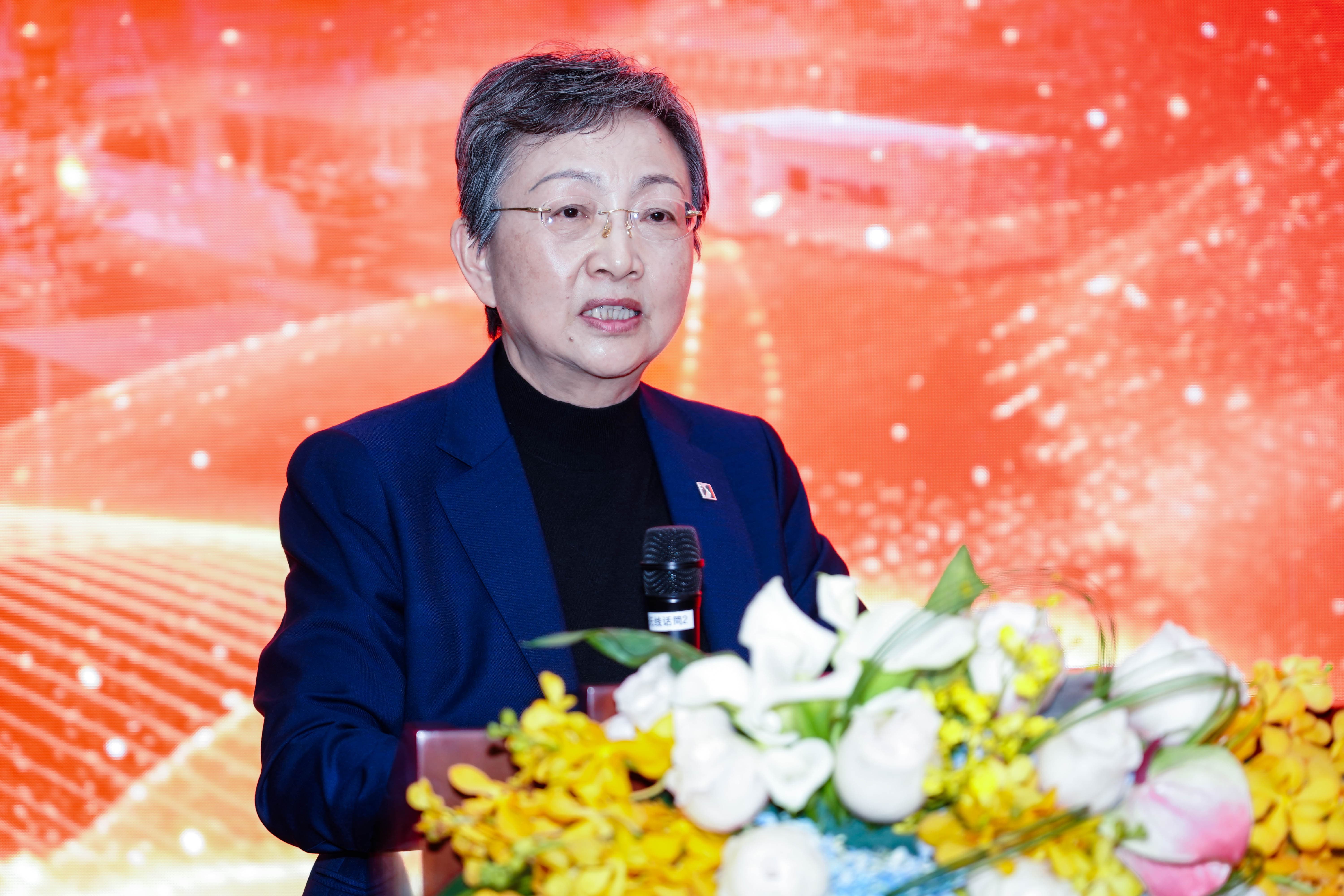 銳意進取,馬躍新程——金沙js60382025年度總結暨表彰大會隆重召開(圖8) 銳意進取,馬躍新程——金沙js60382025年度總結暨表彰大會隆重召開(圖8)